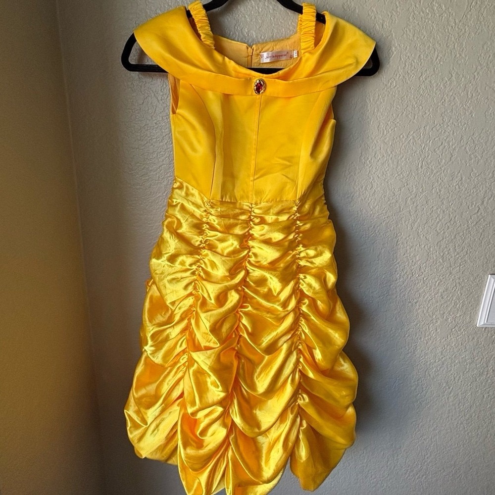 JERRIS APPAREL Belle Costume Halloween Dress, Kids Size 7-8 years old - Picture 8 of 11